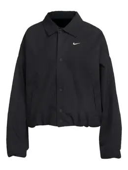 Nike: Чёрная куртка 