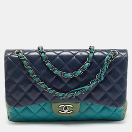 Chanel: Тёмная сумка 