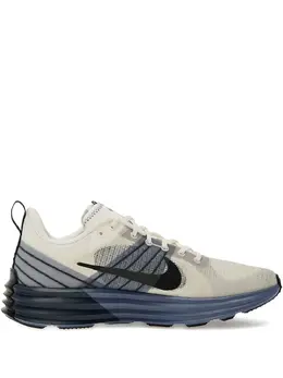 Nike: Белые кроссовки 