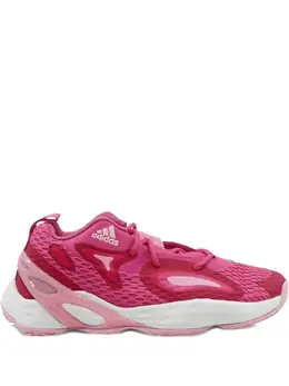 adidas: Розовые кроссовки 