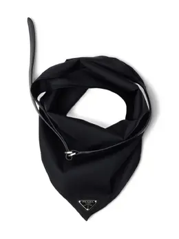 Prada: Чёрный шарф 