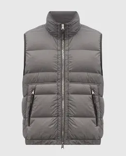 Stone Island: Зелені жилети 