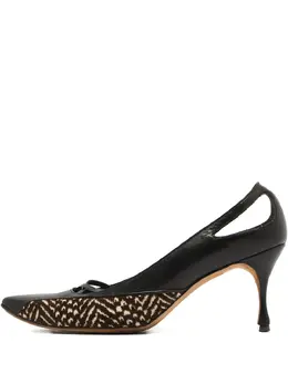 Manolo Blahnik: Чёрные туфли 