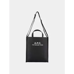A.P.C.: Чёрная сумка 