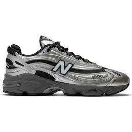 New Balance: Серые кроссовки 