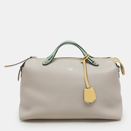 Fendi: Бежевая сумка  By The Way Boston