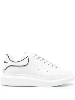 Alexander McQueen: Белые кроссовки 