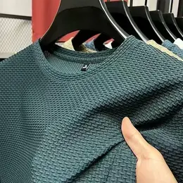 Other: Спортивная футболка 