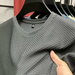 Other: Спортивная футболка 