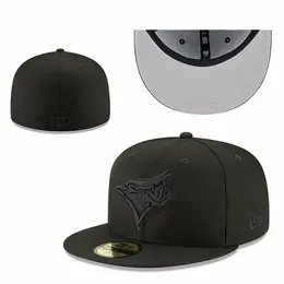 NEW ERA: Чёрная кепка 
