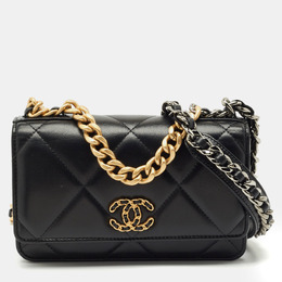 Chanel: Чёрный кошелёк 