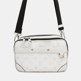Louis Vuitton: Белая сумка 