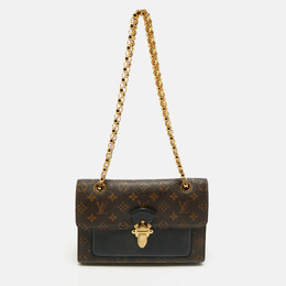 Louis Vuitton: Чёрная сумка 