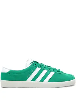 adidas: Зелёные кроссовки  Suede