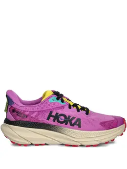 HOKA: Фиолетовые кроссовки 