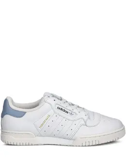 adidas: Белые кроссовки  Powerphase