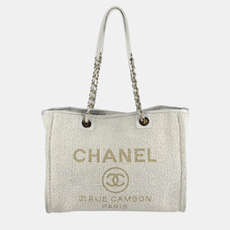 Chanel: Белая сумка 