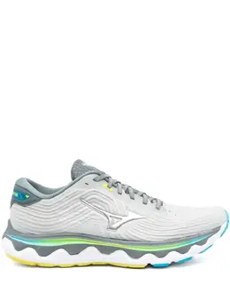 Mizuno: Светлые кроссовки 