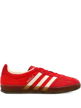 adidas: Красные кроссовки  Gazelle Indoor