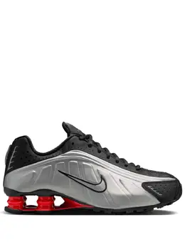 Nike: Серебристые кроссовки  Shox R4