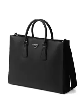 Prada: Чёрная сумка-шоппер 