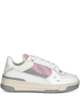 Filling Pieces: Белые кроссовки 