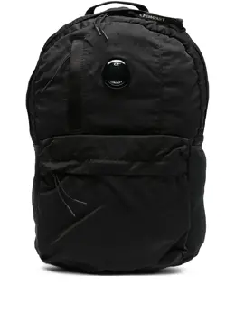 C.P. Company: Чёрный рюкзак  Lens