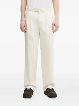 Fred Perry: Белые брюки 