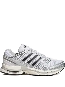 adidas: Кроссовки 