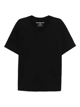 White Mountaineering: Чёрная футболка 