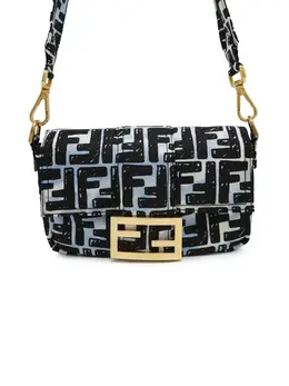 Fendi Pre-Owned: Голубая сумка 