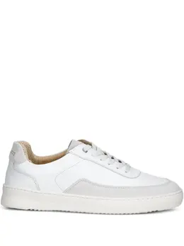 Filling Pieces: Белые кроссовки 