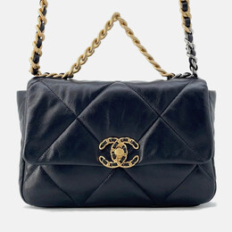 Chanel: Чёрная сумка 