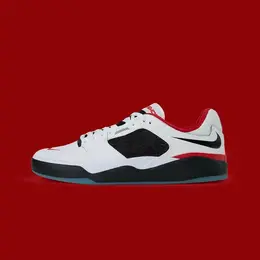 NIKE: Белые кеды 