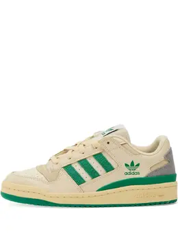 adidas: Белые кроссовки  Forum