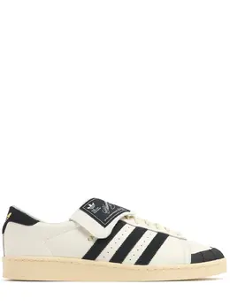 ADIDAS ORIGINALS: Белые кроссовки 