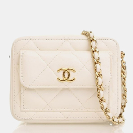 Chanel: Белая сумка 