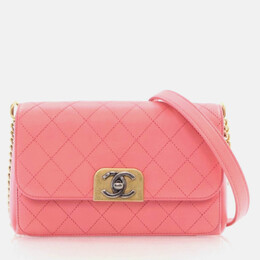 Chanel: Розовая сумка 