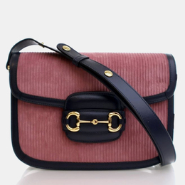 Gucci: Розовая сумка  Horsebit 1955