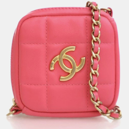 Chanel: Розовый клатч 
