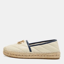 Gucci: Бежевые мокасины  GG Marmont