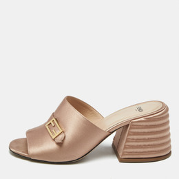 Fendi: Розовые сандалии  FF