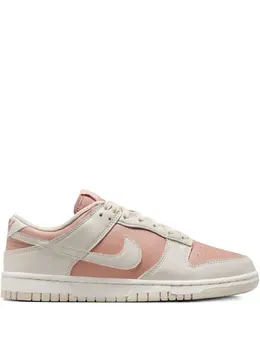 Nike: Розовые кроссовки  Dunk Low