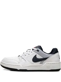Nike: Белые кроссовки 