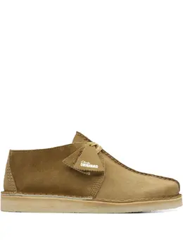 Clarks Originals: Бежевые ботинки 