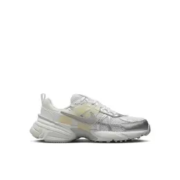 NIKE: Серебристые кроссовки 