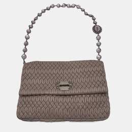 Miu Miu: Розовая сумка 