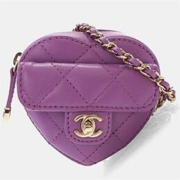 Chanel: Фиолетовая сумка 