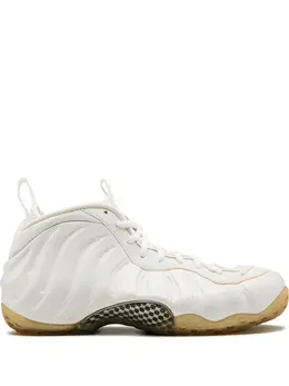 Nike: Белые кроссовки  Air Foamposite One