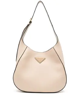 Prada: Светлая сумка 